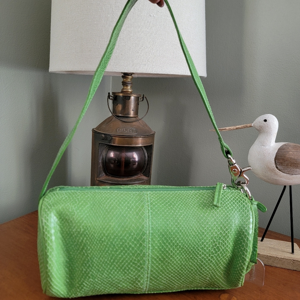 Tignanello Green Snakeskin Embossed Leather Shoulder Bag Purse Y2K